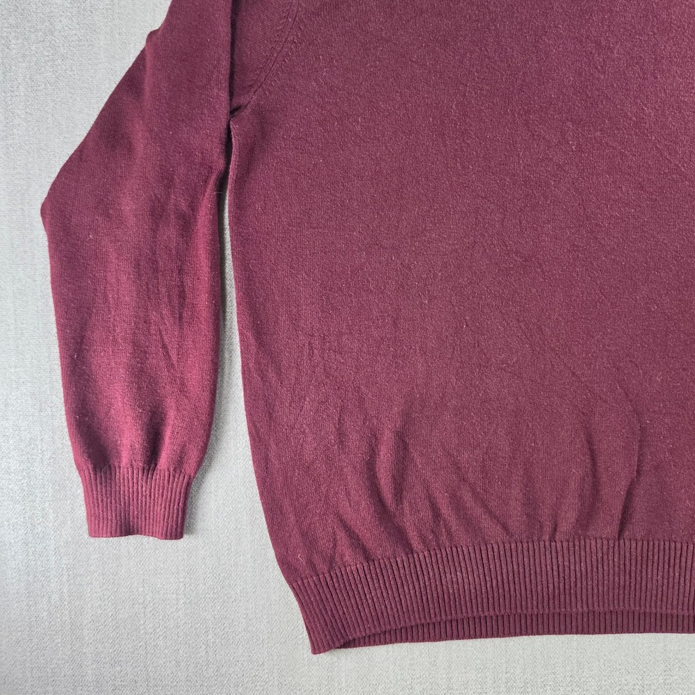 G.H. Bass & Co. Sweater Mens Medium Burgundy Crewneck Cotton Blend Faux Suede V - Picture 11 of 16